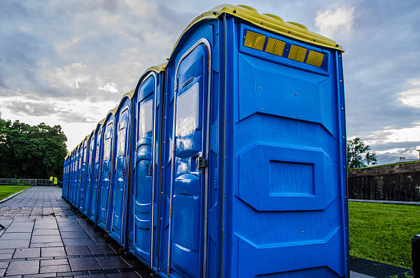Best Portable restroom trailer rental  in Pratt, KS